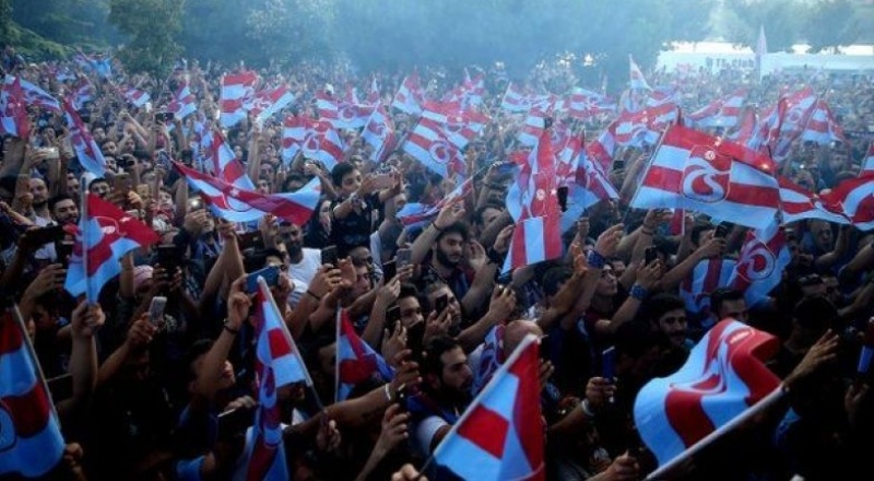 'Şampiyonluk' maçı öncesi Trabzon'a akın: Oteller doldu