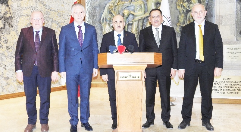 Samsun Valisi Dağlı, Vali Gül’ü ziyaret etti