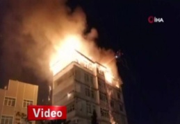 Samsun'da bir binanın 7. katı ve çatısı alev alev yandı