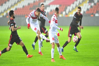 Samsunspor ekonomik ve idari açıdan zor günler geçiriyor