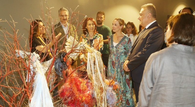 Sanayi atıklarından yapılan eserler görücüye çıktı