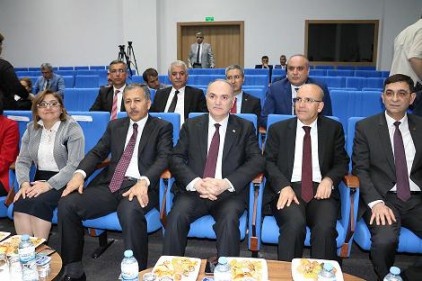 Sanayi dönüşümü toplantısı bakanların katılımıyla yapıldı 