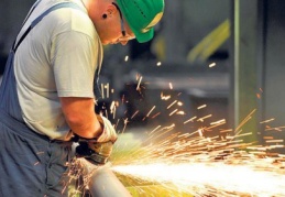 Sanayi istihdam endeksi 0,4 artış gösterdi