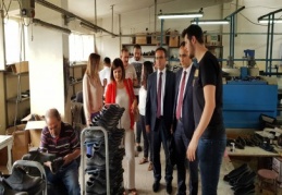Sanayi Ticaret İl Müdürlüğü, ayakkabı okul kıyafeti ve kırtasiye ürünlerini denetledi