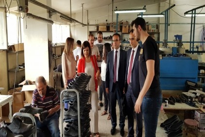 Sanayi Ticaret İl Müdürlüğü, ayakkabı okul kıyafeti ve kırtasiye ürünlerini denetledi