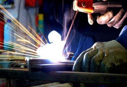 Sanayi üretimi bir önceki aya göre yüzde 2,3 arttı