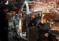 Sanayi üretimi bir önceki aya göre yüzde 0,4 azaldı