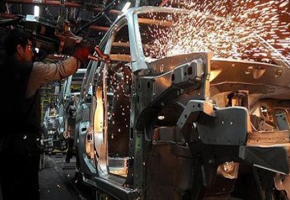 Sanayi üretimi bir önceki aya göre yüzde 0,4 azaldı