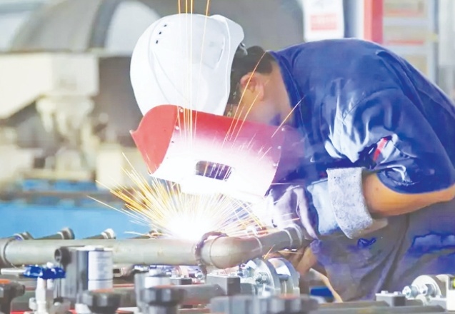 Sanayi üretimi mayısta yıllık yüzde 38 artacak