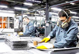 Sanayi üretimi Temmuz'da aylık yüzde 8.4, yıllık yüzde 4.4 arttı