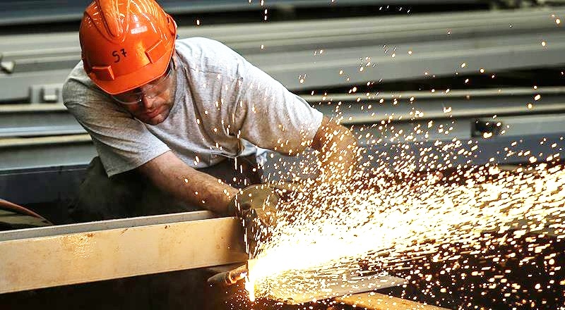 Sanayi üretimi yüzde 10.2 arttı
