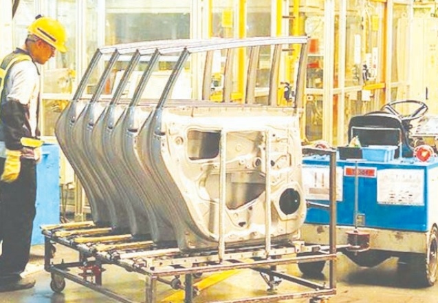 Sanayicinin parası devletin elinde eriyor