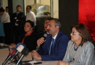 Sandıktan çıkan tüm mesajlara yoğunlaşarak çalışmaya başladık