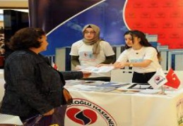 Sani Konukoğlu Hastanesi SANKO Park’ta bilgilendirme yapıyor