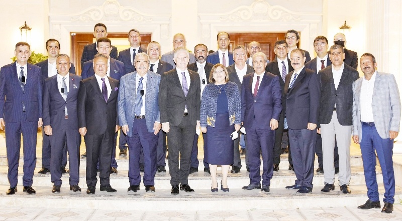 Sanko Holding Onursal Başkanı Abdulkadir Konukoğlu: İyi ihracatçı reddedilmekten korkmaz, şansını sürekli yeniler
