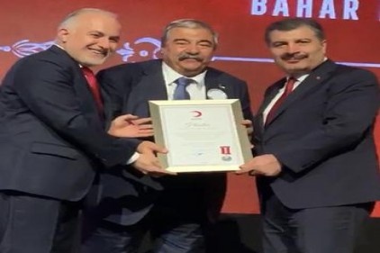 SANKO Holding&#8217;e Platin Madalya verildi