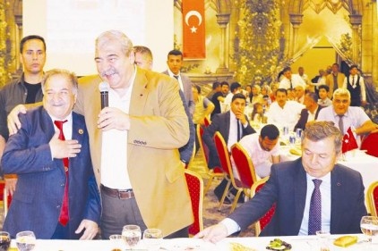 SANKO, muhtarları ve huzurevi sakinlerini iftarda ağırladı