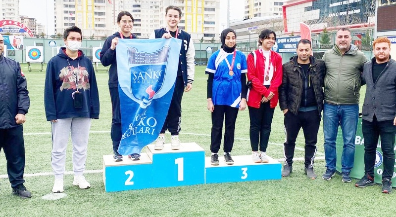 SANKO Okulları öğrencileri okçulukta birinci ve ikinci oldu
