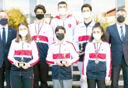 SANKO Okulları öğrencilerinin madalya sevinci