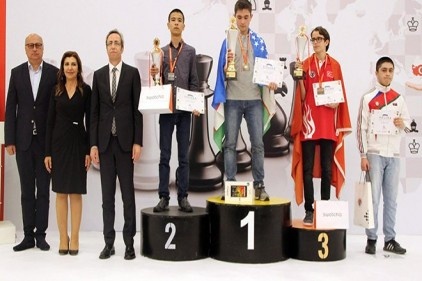 SANKO Okulları öğrencisi satrançta dünya üçüncüsü oldu 