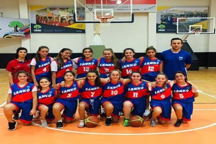 SANKO Okulları Yıldız Kız Basketbol Takımı il birincisi oldu