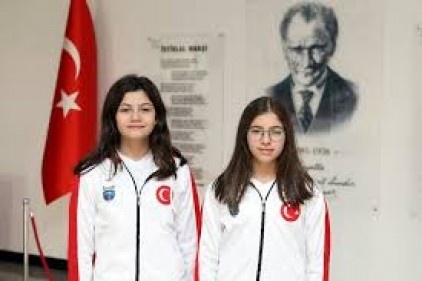 SANKO okullarının yüzücüleri Türkiye finalinde 