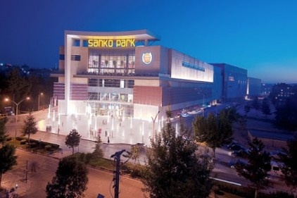 SANKO Park AVM&#039;de faaliyetlere koronavirüs arası verildi