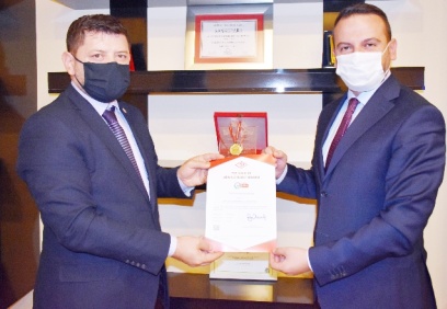 Sanko, ‘’TSE COVID-19 Güvenli Hizmet Belgesi’ne sahip ilk ve tek alışveriş merkezi