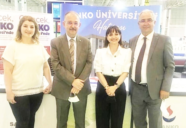 Sanko Üniversitesi Kitap Fuarı'nda stant açtı