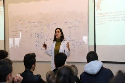 SANKO Üniversitesi, öğrencileri bilgilendirmeye devam ediyor