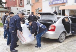 Şanlıurfa-Gaziantep karayolunda 75 kilo esrar