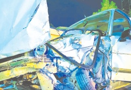 Şanlıurfa'da kamyonet ile otomobil çarpıştı: 1 yaralı