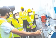 Şantiye alanında saate 400 ton kapasiteli taş kırım tesisi var