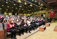 Şarkılara eşlik eden kadınlar, doyasıya eğlendi