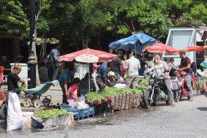 Sarma yaprağının kilosu 6 lira