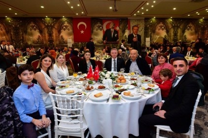 Şartlar değişse de vazifemiz hep aynı