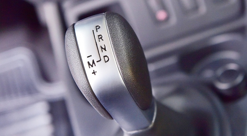 Satılan her 10 otomobilden 7'si otomatik vitesli