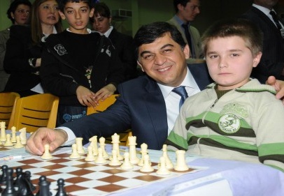''Satranç sporuna bağımsız bir bina kazandırmanın mutluluğunu yaşıyoruz'