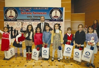 Satranç Turnuvası galibi 170 kişi ödül aldı