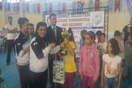 Satranç turnuvası’nda 8 kategoride 370 sporcu yarıştı