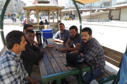 Savaş mağdurları, artık ucuz iş gücü konumunda