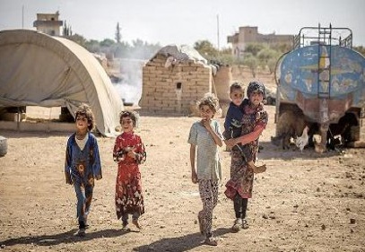 Savaşın göçebe yaptığı aileler, çadır ve kerpiç evlerde yaşamaya çalışıyor
