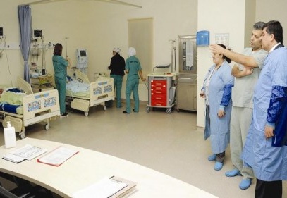 Savaşın mağdurlarını ziyert etti
