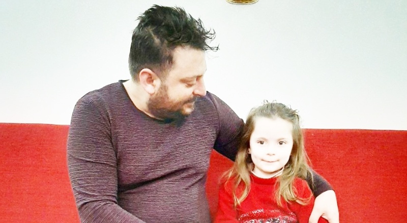 Savaşta iki ayağını kaybetti, Türkiye’de yaşama tutundu