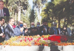 Saygı ve özlemle andık… “Gönüllerimizde güzel hizmetler bıraktı”