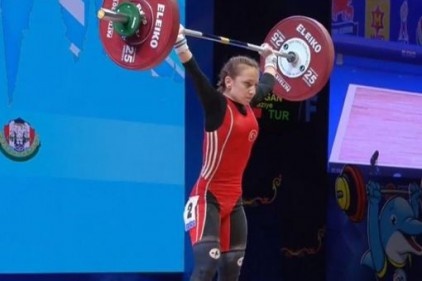 Şaziye Erdoğan, halterde Dünya Şampiyonu oldu