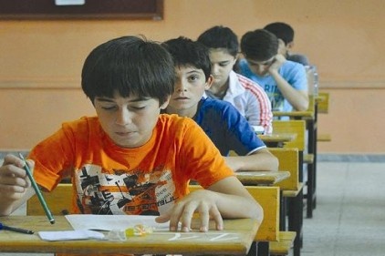 SBS kalkmadı, merkezi sınav adı altında 12 sınava çıkarıldı