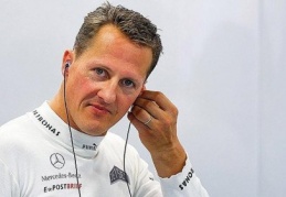 Schumacher'in bilinci yerine geliyor