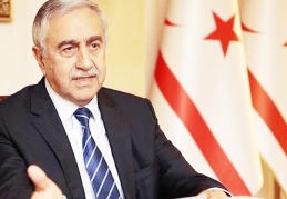 Seçimi kaybeden Mustafa Akıncı: Yapılanları biliyorsunuz, yapanlar başardı