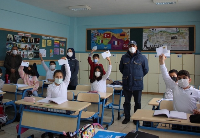 Seçkin Okulları geçmişten geleceği kodluyor